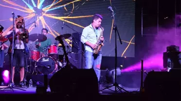 Pinhani Lüleburgaz'da konser verdi