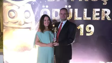 Eczacıbaşı Profesyonel'e 'Altın' Baykuş Ödülü!