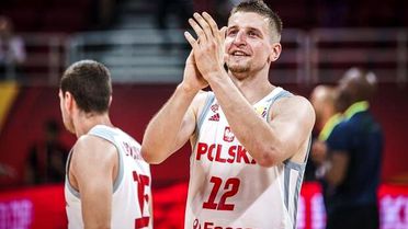 Polonya, Fildişi Sahili'ni yendi ve üst tura adını yazdırdı!