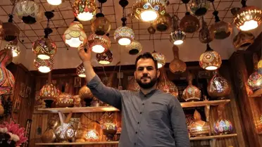 Bursalı mühendis su kabağından avize yapıp Amerika'ya satıyor