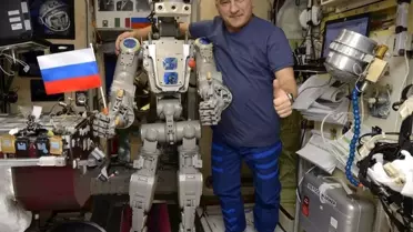 Rusların uzaya gönderdiği ilk insansı robot Dünya'ya döndü