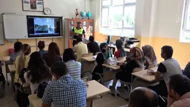 Ulaş'ta öğretmenlere trafik eğitimi verildi