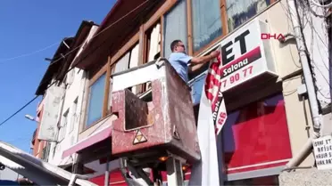 Manisa tepki çeken lokanta tabelası indirildi