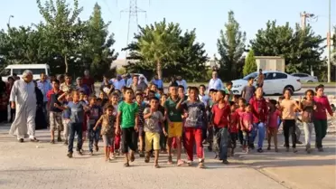 Servis verilmeyince, mahalledeki 150 öğrenci okula başlayamadı