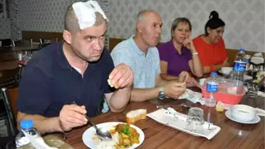Hayatı kabusa dönmüştü! 12 yıl sonra titremeden kaşık tutup, yemek yedi