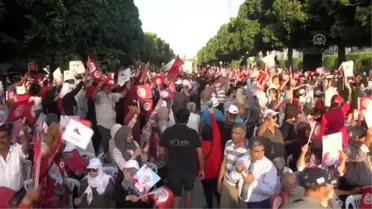 Nahda Hareketi'nin cumhurbaşkanı adayı Moro, miting düzenledi