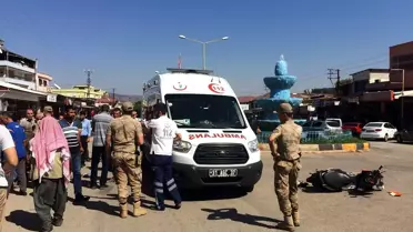 Otomobilin çarptığı motosikletli yaralandı