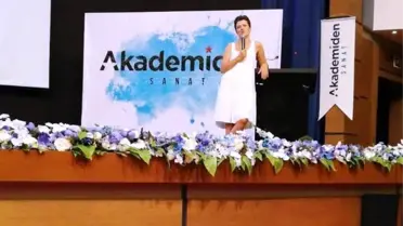 Akademiden Sanat'ın çocuk gelişim zirvesi yoğun ilgi gördü