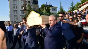 Nasuhi Güngör'ün babası son yolculuğuna uğurlandı