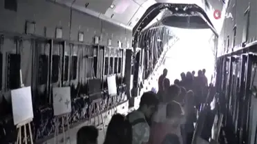 TEKNOFEST'te Airbus A400M uçağı için vatandaşlar kuyruğa girdi