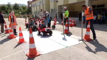 Isparta'daki minikler trafik konusunda bilinçlendirildi