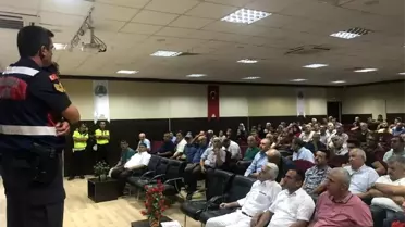 Kumluca'da servis şoförlerine eğitim verildi