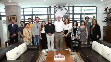 Kazım Kurt öğretim görevlisi ve öğrenciler ile buluştu