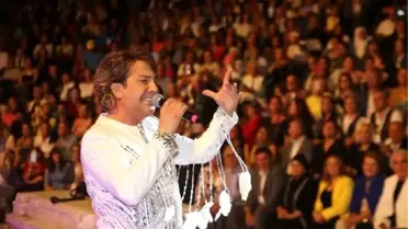 Zeki müren'i anma konserine yoğun ilgi