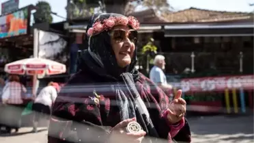 Aya yorgi'ye dileklerinin kabul olması için tırmandılar