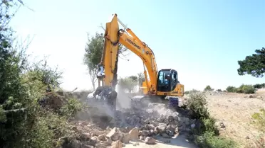 Pamukkale Belediyesi yılarlın yol sorununu çözdü