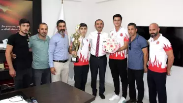 Kaymaz, dereceye giren sporcuları ağırladı