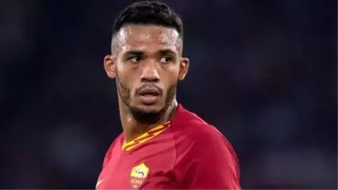 Juan Jesus'a ırkçı saldırıda bulunan taraftara ömür boyu men!