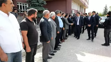 Erzincan protokolü Tercan ve Otlukbeli'de muhtarlarla bir araya geldi