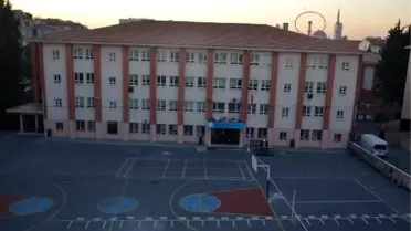 Avcılar'da okulları tatil edildi; bitişikteki okula geçecekler