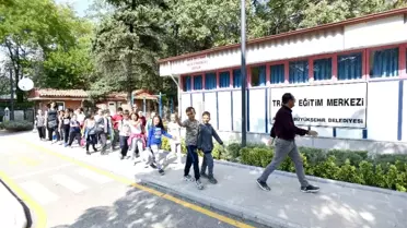Başkentli minikler eğlenerek trafik kurallarını öğreniyor