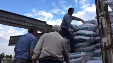 Afetten zarar gören 365 çiftçiye sertifikalı tohum dağıtıldı