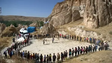 Doğasever 125 dağcı Vanadokya'yı gezdi