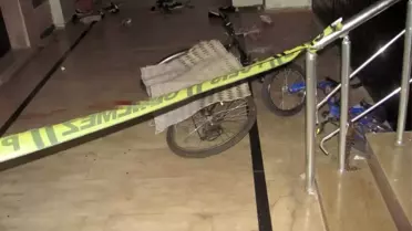 Merdiven boşluğuna düşen bebek öldü