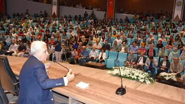 HRÜ modacı Faruk Saraç'ı ağırladı
