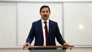 Başkan Kılca hukuk fakültesinde ders verdi