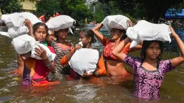 Hindistan'da 3 günlük sel bilançosu: 73 ölü