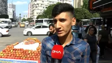 Zabıta seyyar satıcının incirlerini döktü, çevredekiler para verdi (2)
