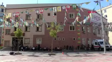 Diyarbakır hdp önündeki eylemde 33'üncü gün; aile sayısı 52 oldu