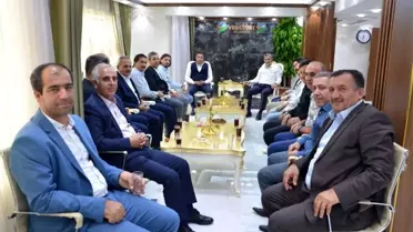 Başkan Mehmet Çınar, Yeşilyurt Belediyespor'un yeni yönetimi ve teknik direktörünü ağırladı