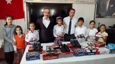 Adıyaman Ticaret Borsası Samsat'ta öğrencilere yardım yaptı
