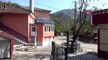 Bartın emekli madenci baston yapıyor
