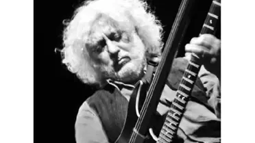 Erkan Oğur Anatolian Blues ile sahneye çıkacak