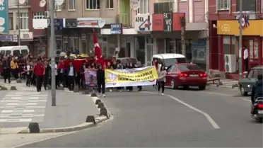 Öğrencilerden Barış Pınarı Harekatı'na destek