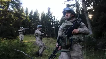 Mehmetçik içeride ve dışarıda PKK'ya göz açtırmıyor