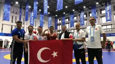 Milli güreşçi Selahattin Kılıçsallayan'dan bronz madalya