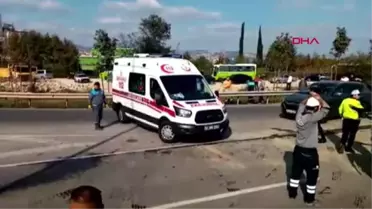 Kocaeli hafif ticari araç ile kamyonet çarpıştı 6 yaralı