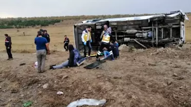 Yozgat'ta öğrencileri taşıyan otobüs devrildi: 26 yaralı