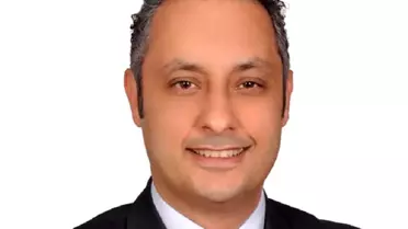 Genç bakışlara göz kapağı estetiği ile kavuşun