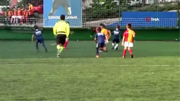 Paris Saint Germain Academy Bursa'da cumhuriyet turnuvası