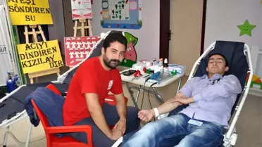 Anaokulu öğretmen ve velileri kan bağışında bulundu
