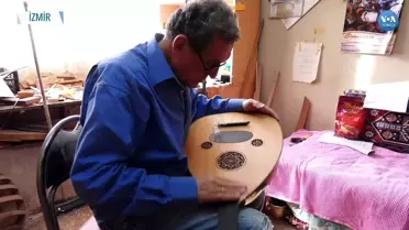 Elleriyle Ağaca Ses Veren Usta