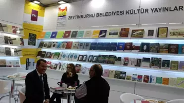 Başkan Arısoy, TÜYAP Kitap Fuarı'na katıldı