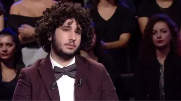 Kim Milyoner Olmak İster'in şampiyonu Arda Ayten, kendisine 'Reklam oyuncağı' diyen kişiye verdiği cevapla şaşırttı