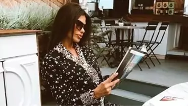 Şarkıcı Hatice'nin verdiği poz, sosyal medyada gündem oldu