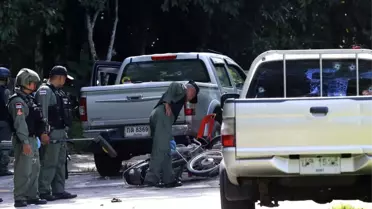 Tayland'da kontrol noktasına saldırı: 15 ölü